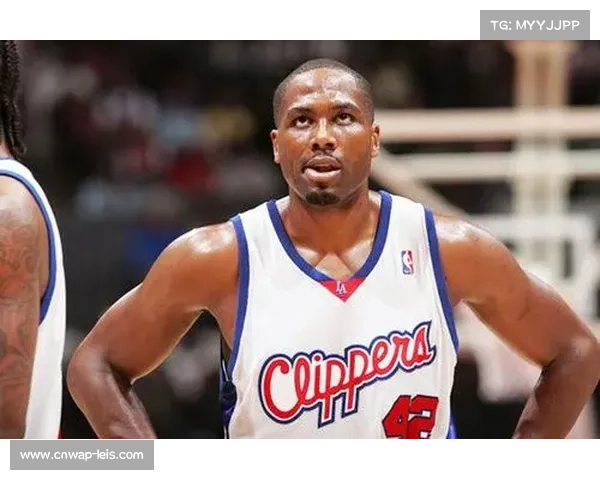 唐纳德·斯特林种族歧视事件导致其被迫出售快船，联盟展现零容忍态度